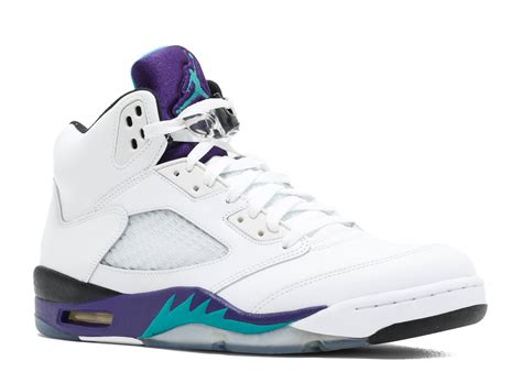 Jordan grape 5s - Shop the Air Jordan 5 Retro 'Top 3' and discover the latest shoesAir Jordan from Air Jordan and more at Flight Club, the most trusted name in authentic sneakers since 2005. ... The two-tone tongue instead takes its cue from the 'Grape' colorway. SKU: CZ1786 001 Colorway: Black/Fire Red/Grape Ice/New Emerald Release Date: 5/30/20.